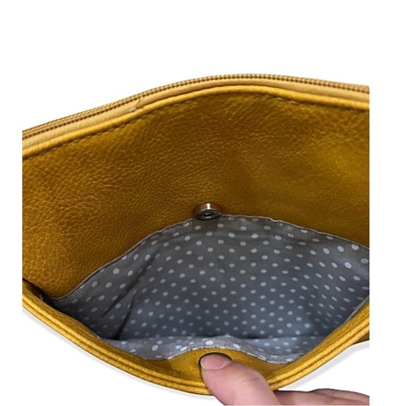 Dasein Bags Dasein Lightweight Crossbody Bag Poshmark